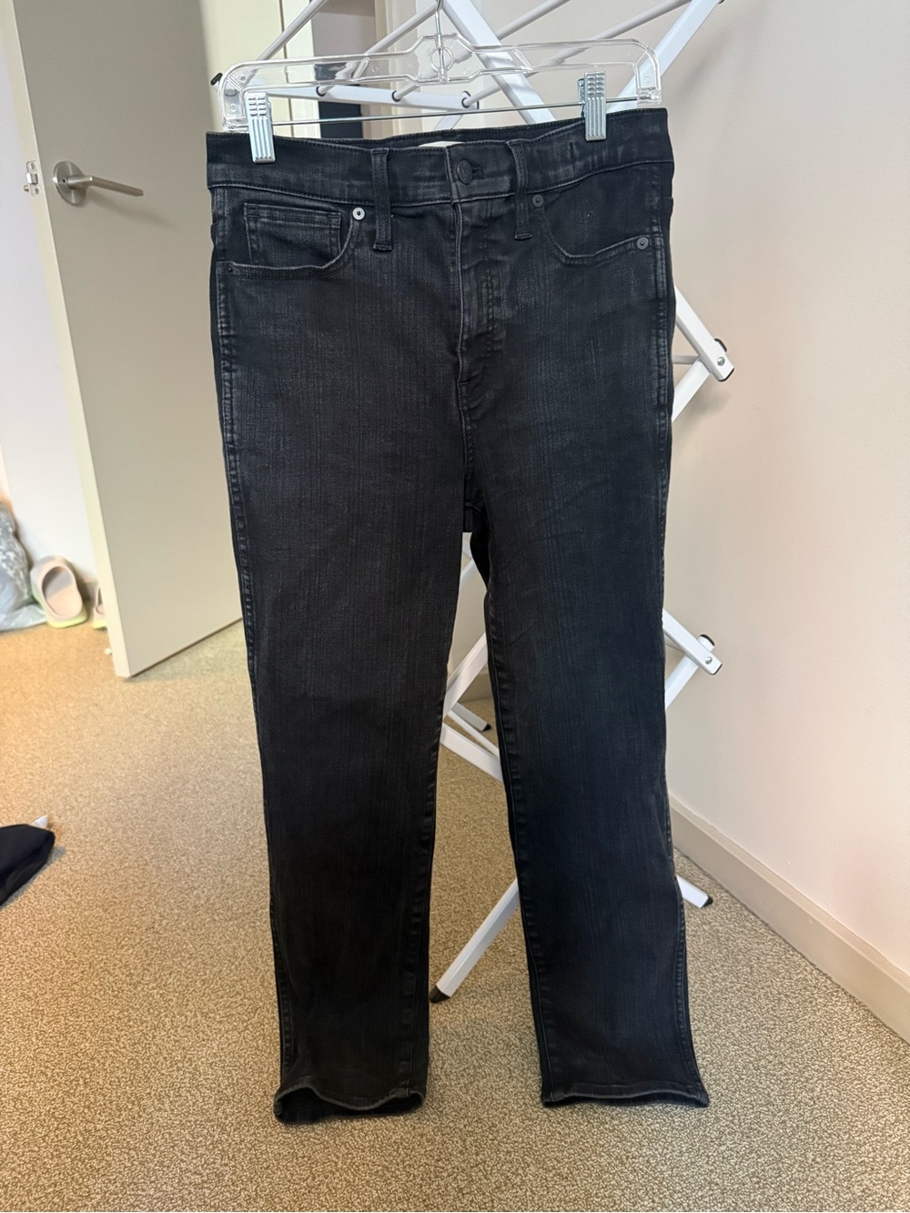 Madewell Stovepipe Jeans in Washed Black